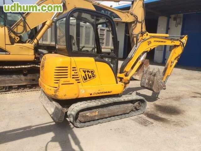 VENDO MINI EXCAVADORA MARCA JCB 803