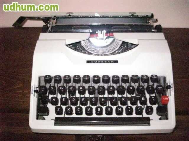 Máquina de escribir electrónica Olivetti Praxis 45D